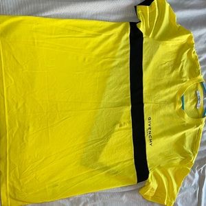 Givenchy mens t-shirt